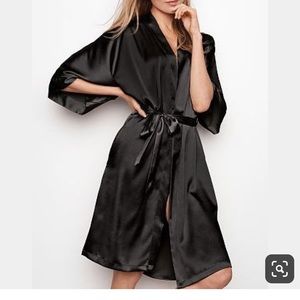 Victoria Secret 💕 Black Silk Robe
